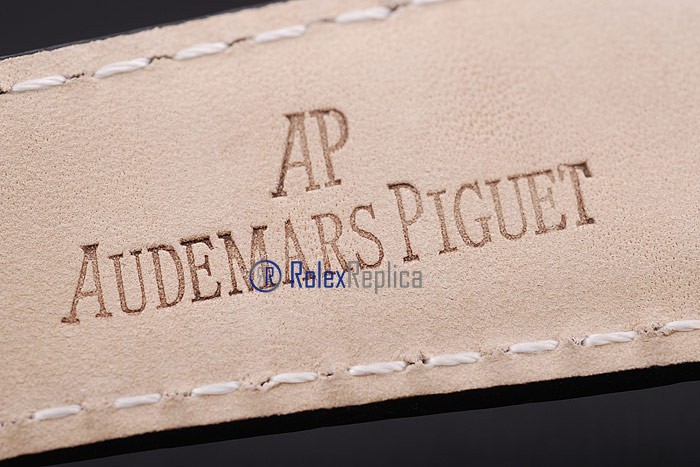 audemars piguet replica chrono offshore gommino pvd white strip leather imitazione copia - immagine 9