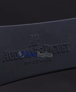 Alternative view of audemars piguet replica chrono offshore acciaio alinghi team strip rubber imitazione copia