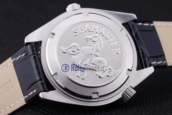 Omega replica seamaster strip leather black dial imitazione copia - immagine 9