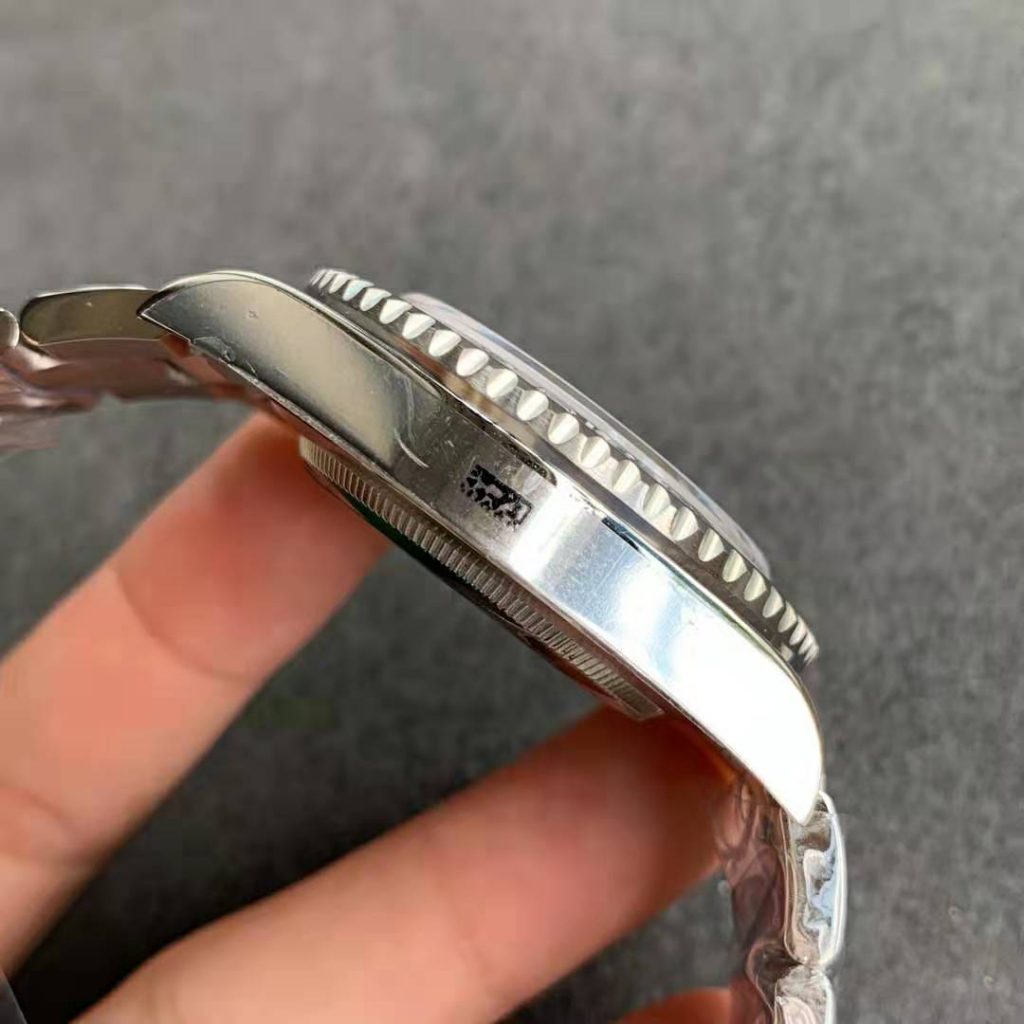 rolex replica GMT master II rosso blue ceramica orologio replica - immagine 5