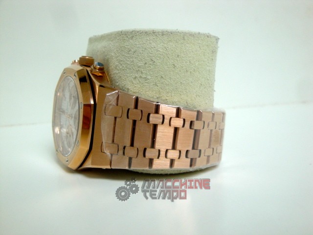 audemars piguet replica chrono offshore leo messi rose gold white dial panda imitazione copia - immagine 4