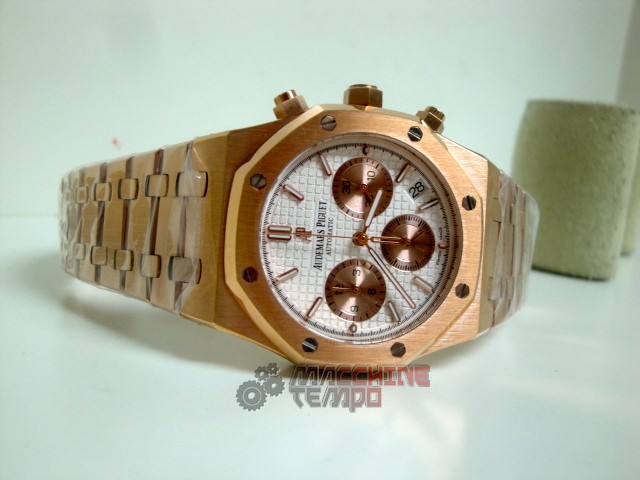 audemars piguet replica chrono offshore leo messi rose gold white dial panda imitazione copia - immagine 10