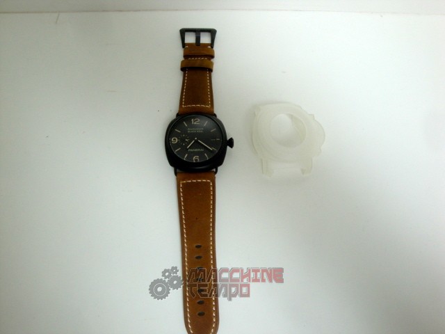 Panerai replica luminor marina black seal pro-hunter pvd cinturino pelle imitazione copia - immagine 3