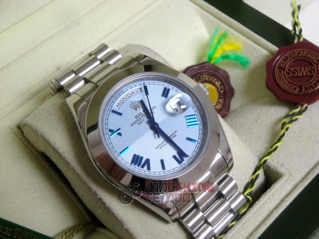 rolex replica daydate ll acciaio cyan dial strip president orologio replica copia imitazione - immagine 5