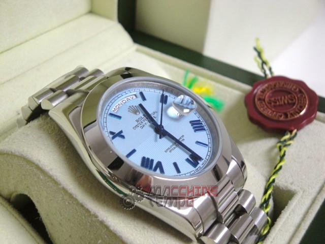 rolex replica daydate ll acciaio cyan dial strip president orologio replica copia imitazione - immagine 6