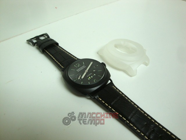 Panerai replica radiomir 8 days pro-hunter pvd cinturino pelle imitazione copia - immagine 2