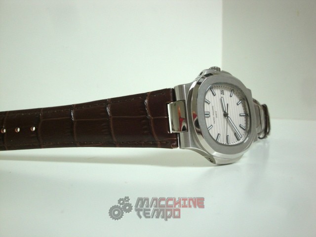 patek philippe replica nautilus white dial skeletron acciaio strip leather orologio imitazione - immagine 5