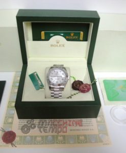 rolex replica daydate ll acciaio argentèè dial roman president orologio replica copia imitazione