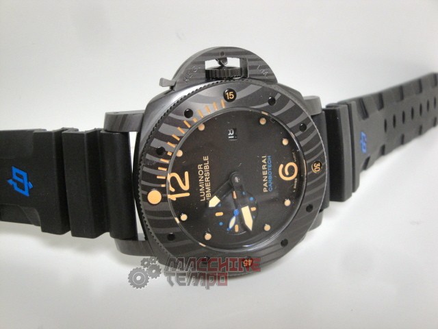 Panerai replica luminor submersible 1950 carbotech 3 days automatic 47mm PAM00616 imitazione copia - immagine 7