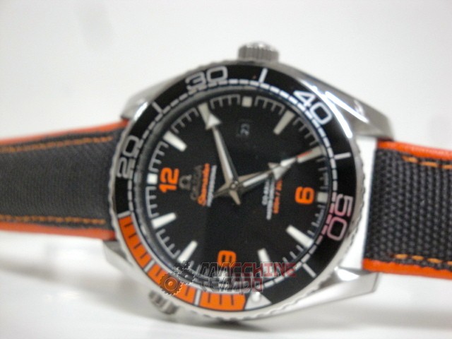 Omega replica seamaster planet ocean acciaio black dial strip cordura imitazione copia