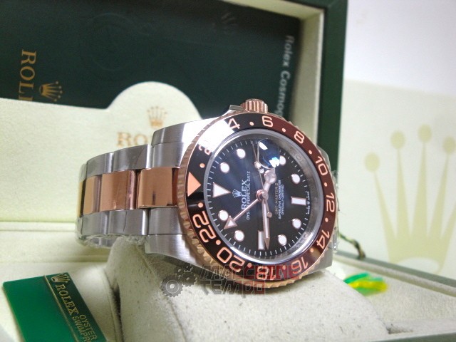rolex replica GMT master II acciaio rose gold 126711CHNR ceramichon bezel - immagine 7