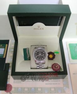 Alternative view of rolex replica daydate ll platinum white gold black dial brillantini bezel orologio replica copia imitazione