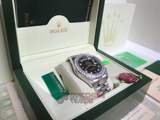 rolex replica daydate ll platinum white gold black dial brillantini bezel orologio replica copia imitazione - immagine 3
