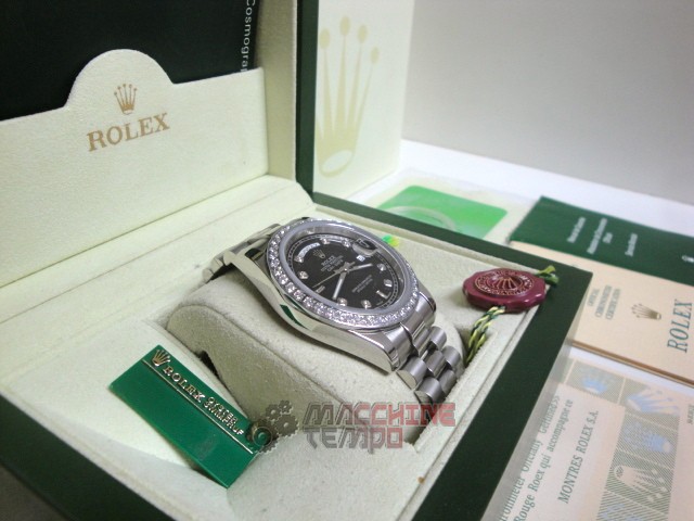 rolex replica daydate ll platinum white gold black dial brillantini bezel orologio replica copia imitazione - immagine 4