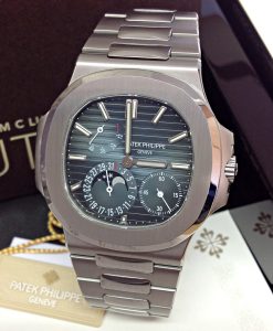 Alternative view of Patek Philippe replica nautilus 5712 blue dial